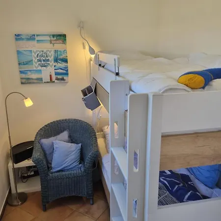 Ferienhaus-schirmqualle Tatil Evi