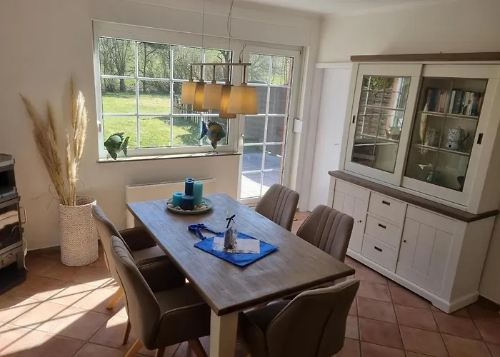 Nyaraló Ferienhaus-schirmqualle Dornumersiel